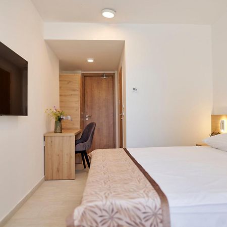 Colentum Resort Murter Phòng bức ảnh