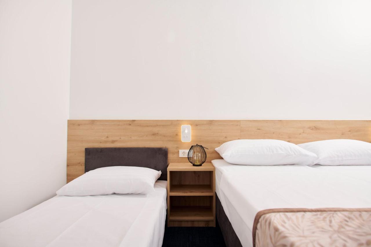 Colentum Resort Murter Ngoại thất bức ảnh