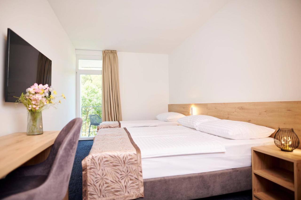 Colentum Resort Murter Ngoại thất bức ảnh