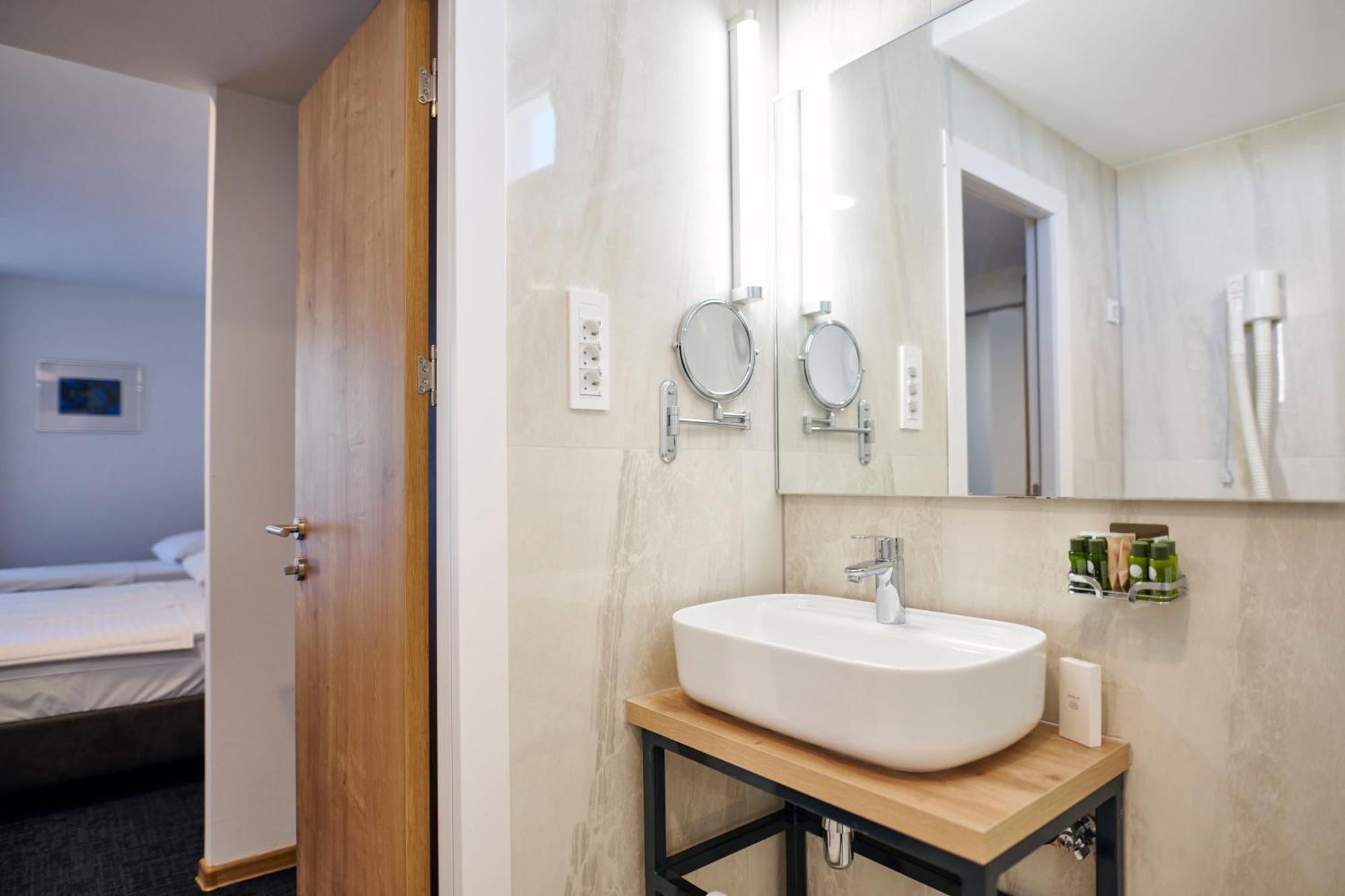 Colentum Resort Murter Phòng bức ảnh