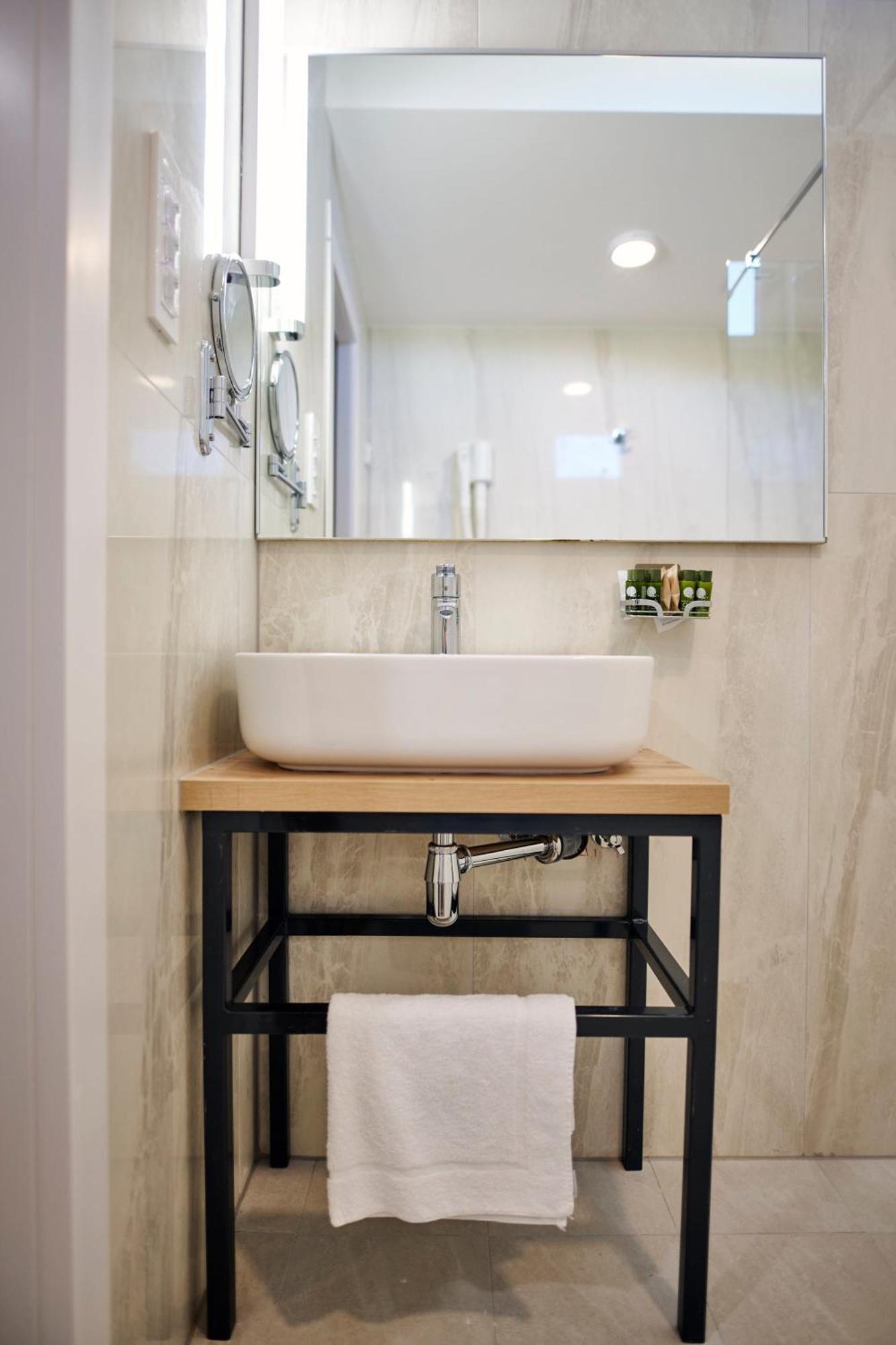 Colentum Resort Murter Phòng bức ảnh